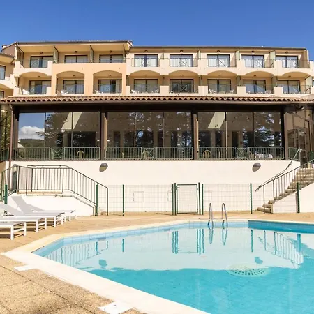 Domaine Les Sources De Szálloda 3*