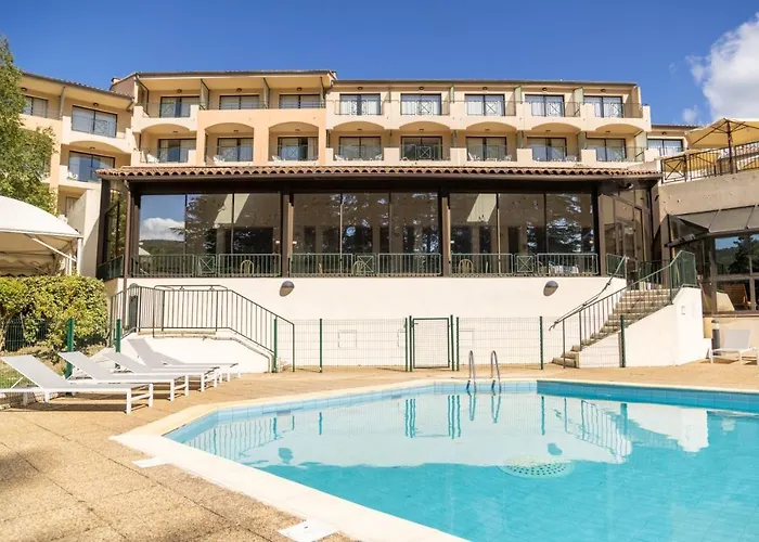 Domaine Les Sources De Hotel 3*