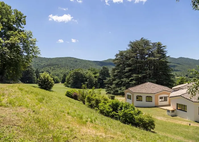 Domaine Les Sources De Hotel 3*